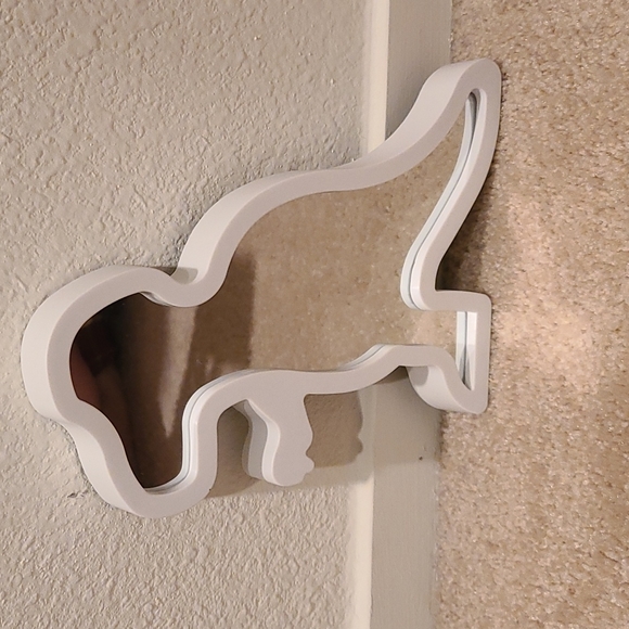 Cute Dinosaur Mirror Decor 🦕 - Picture 6 of 9